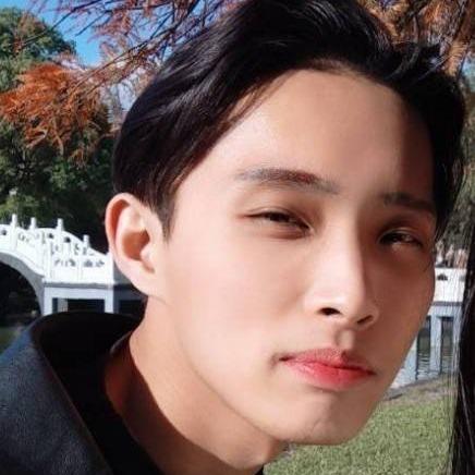 提供晚班兼職現領服務的專家June