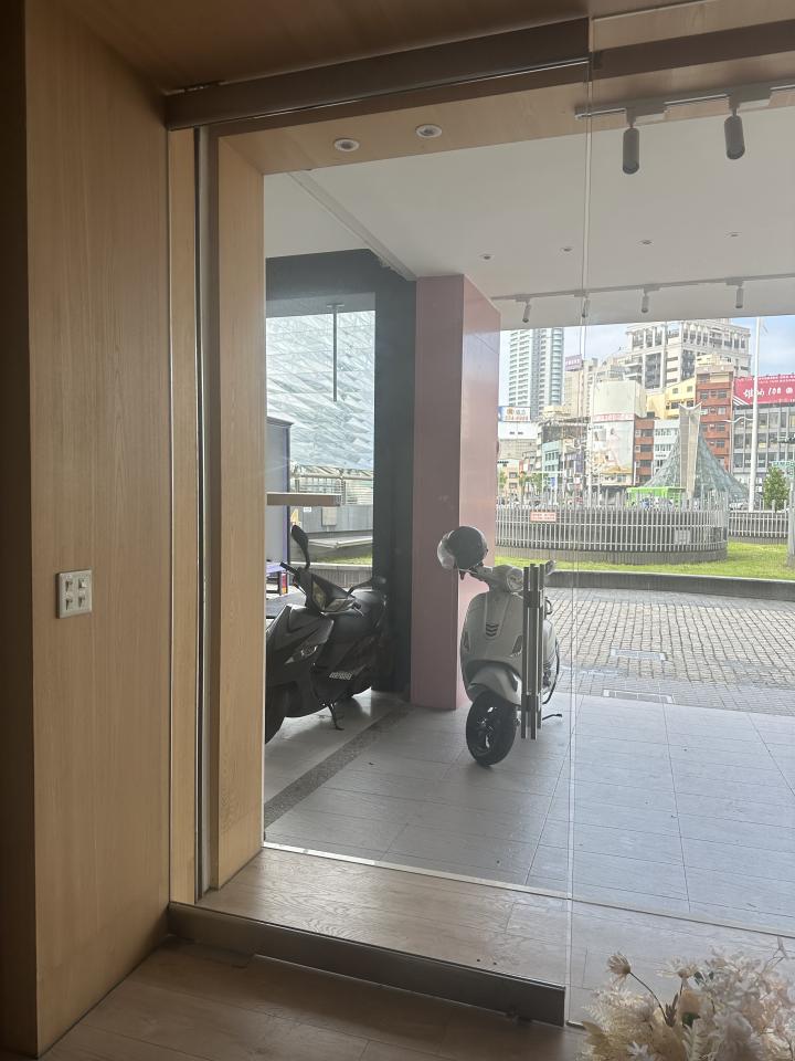 玻璃門案件圖片 玻璃門案件圖片