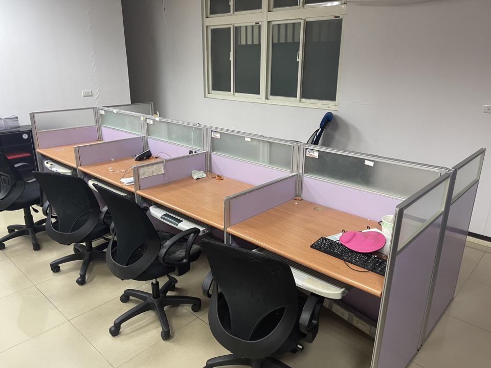 辦公家具回收案件圖片 辦公家具回收案件圖片