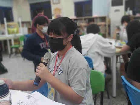 Yuer - 在偏鄉志工營隊服務學習