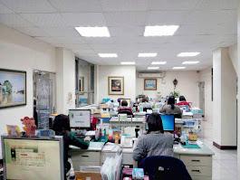 健華聯合事務所 - 事務所後辦公室