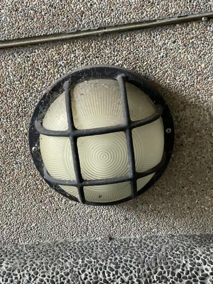 燈具維修案件圖片 燈具維修案件圖片