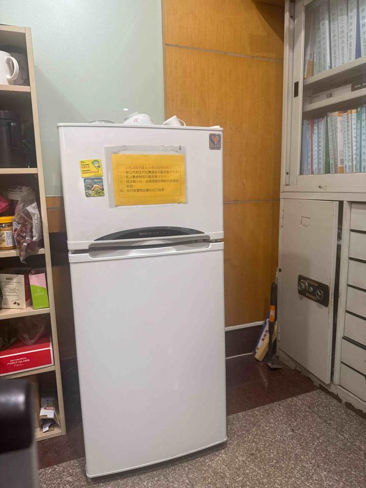 冰箱維修案件圖片