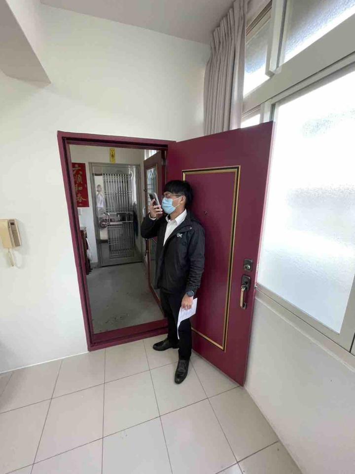 門片安裝案件圖片