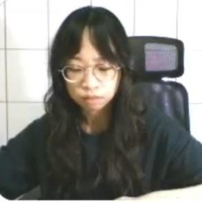 劉育如