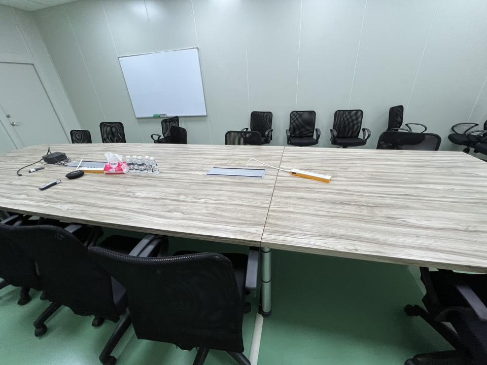 辦公家具回收案件圖片 辦公家具回收案件圖片