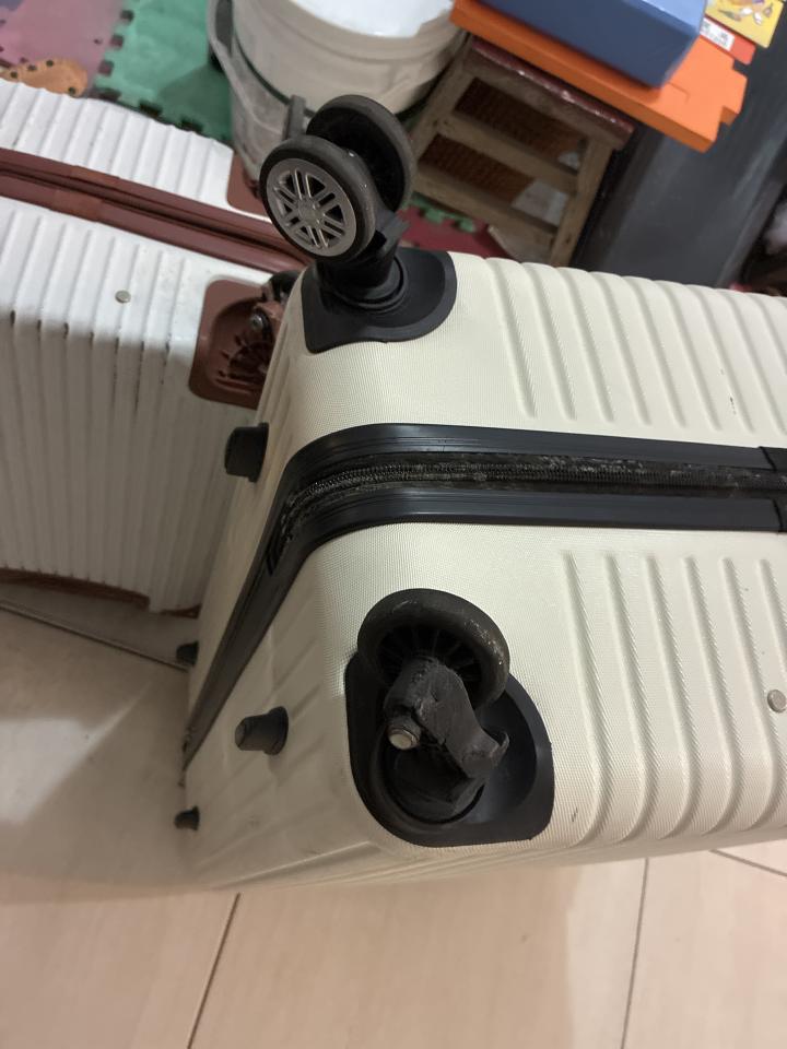 行李箱維修案件圖片 行李箱維修案件圖片