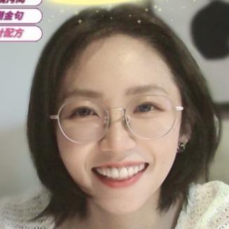 提供dcard淘寶服務的專家胡梅萱