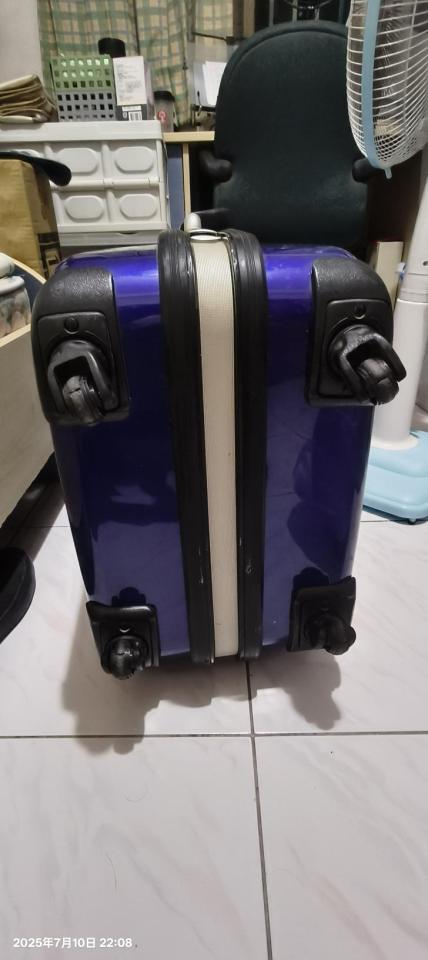 行李箱維修案件圖片
