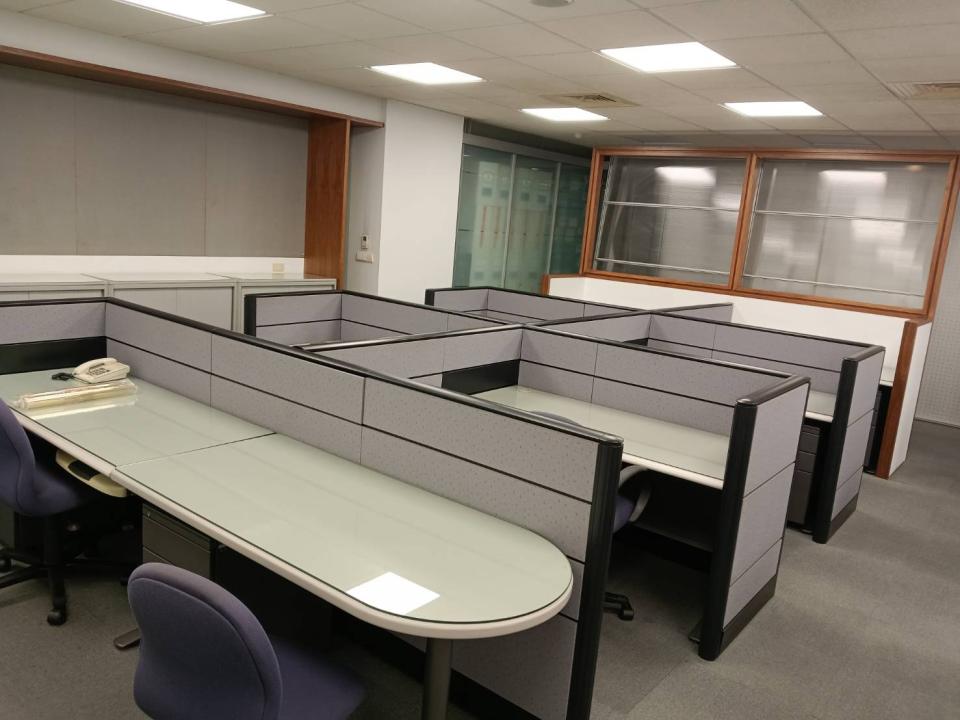 辦公家具回收案件圖片