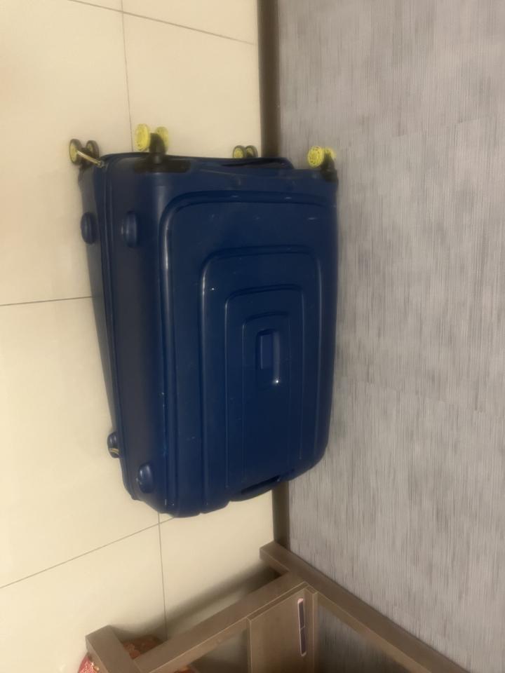 行李箱維修案件圖片