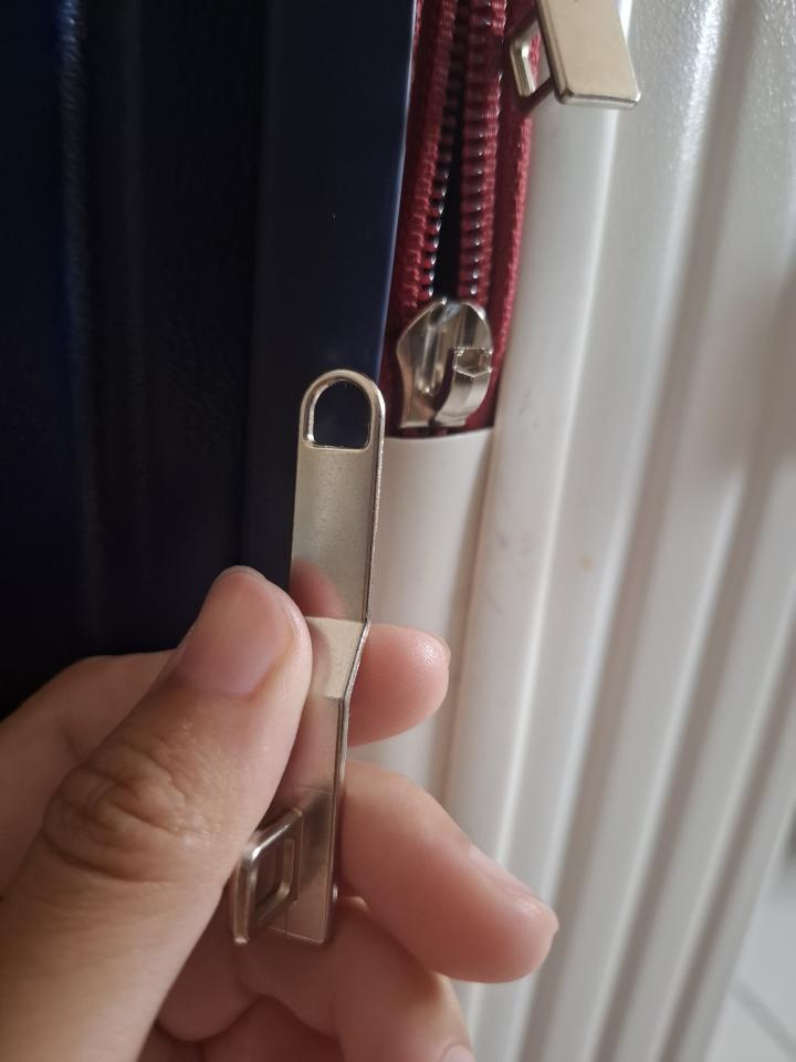 行李箱維修案件圖片 行李箱維修案件圖片