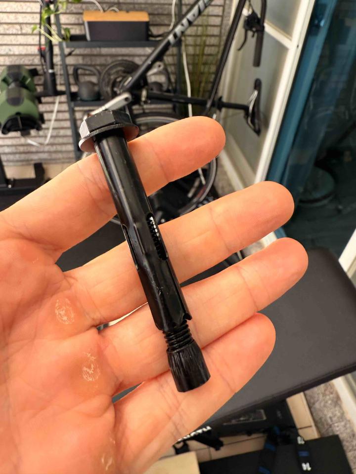 電視壁掛架安裝案件圖片