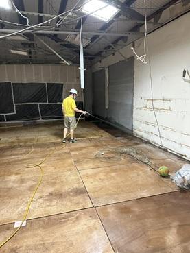 長安室內裝修工程行 - 湖山國小-幼兒班室內地坪-環境消毒