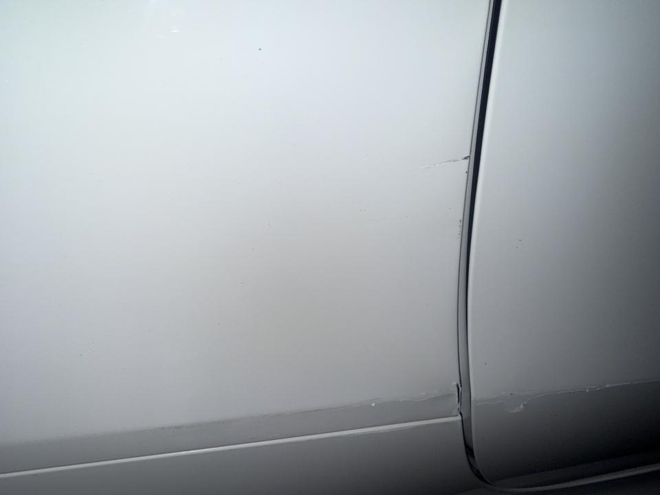 汽車板金烤漆案件圖片