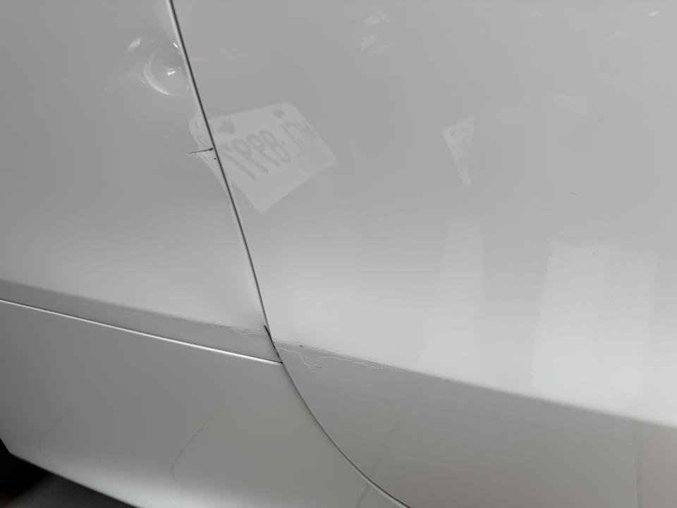 汽車板金烤漆案件圖片