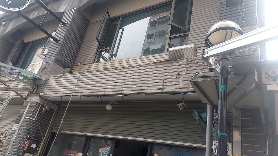 遮雨棚安裝案件圖片