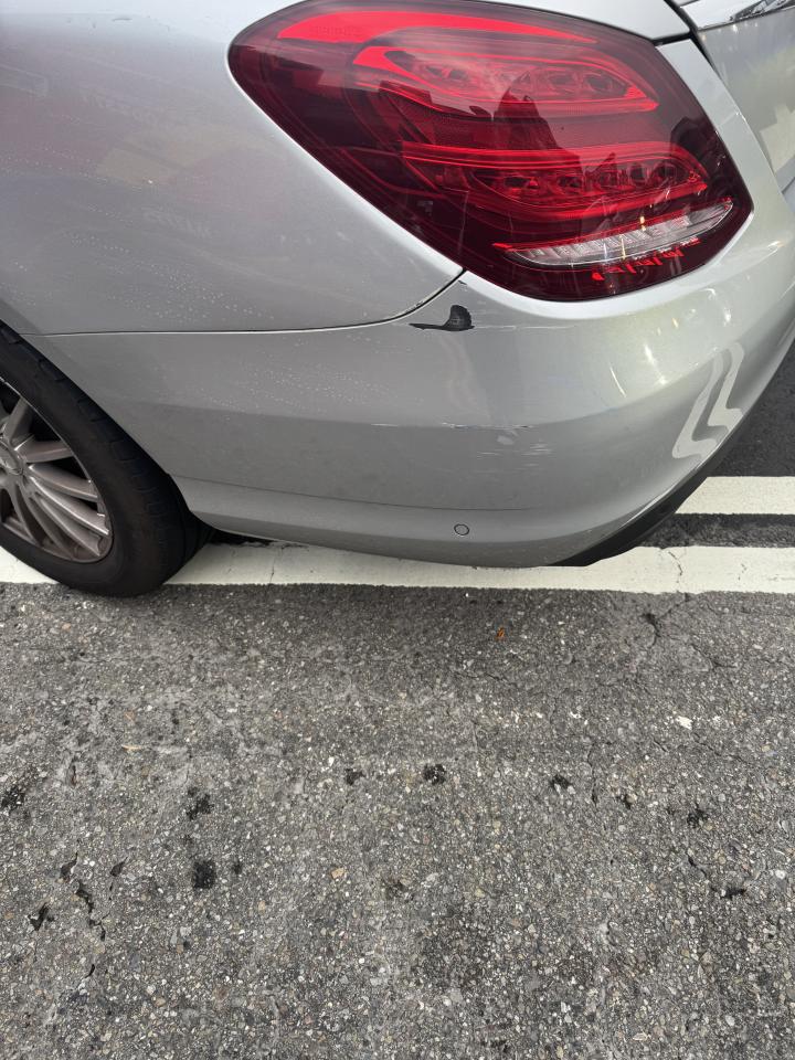 汽車板金烤漆案件圖片