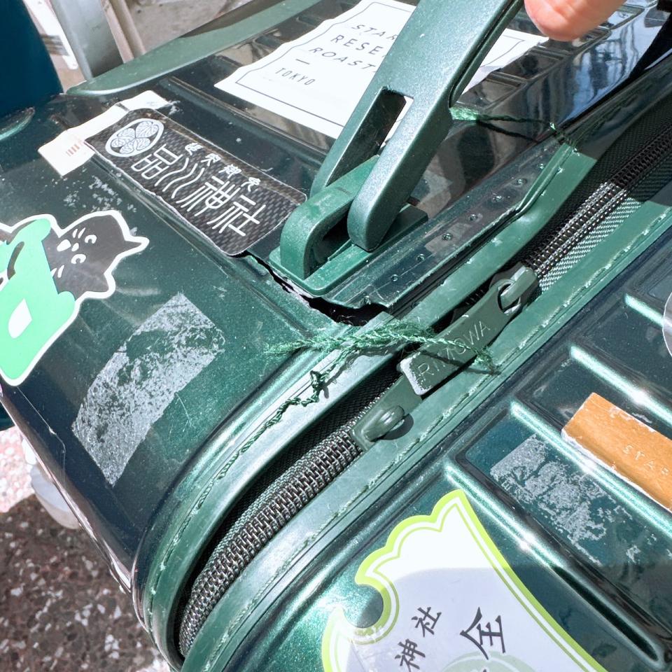 行李箱維修案件圖片