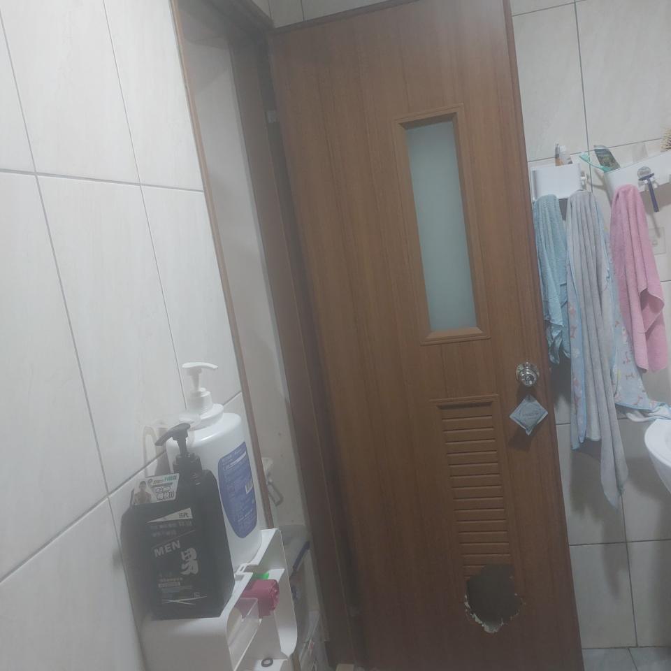 浴室門案件圖片