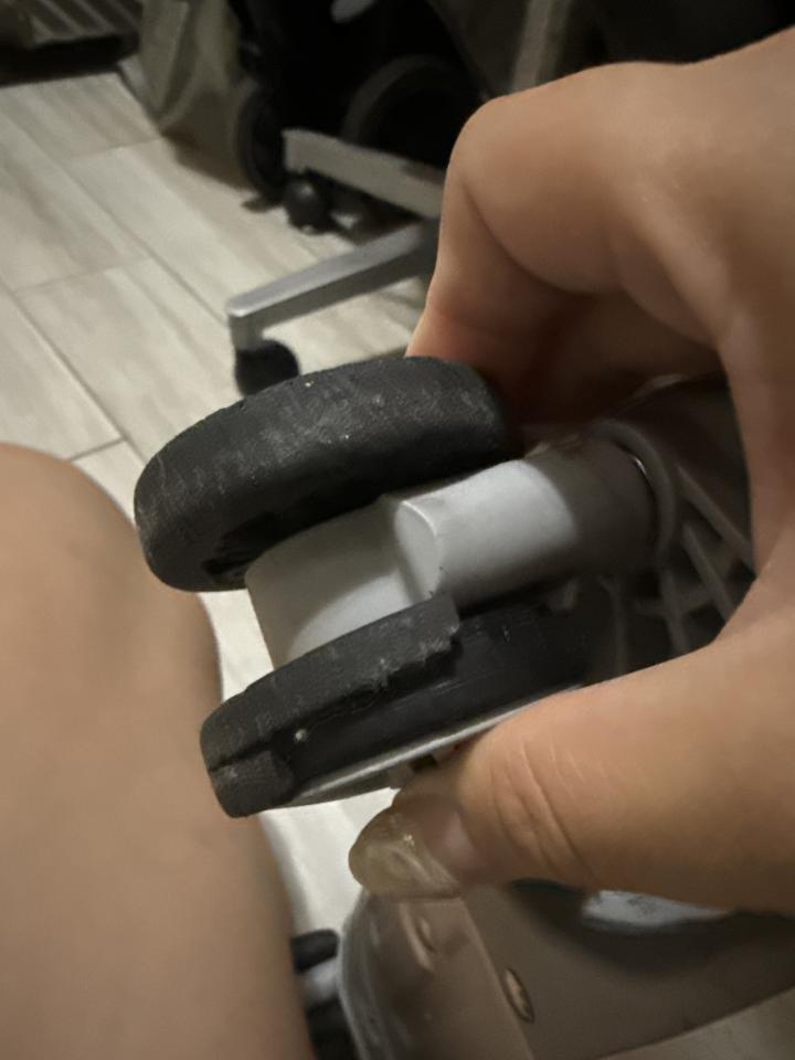 行李箱維修案件圖片