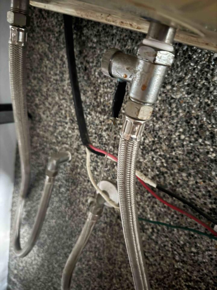 熱水器維修案件圖片