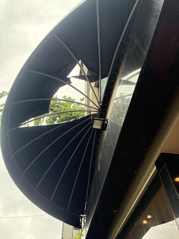 遮雨棚安裝案件圖片 遮雨棚安裝案件圖片