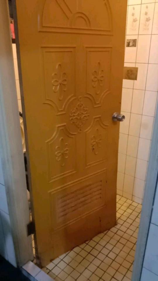 浴室門案件圖片