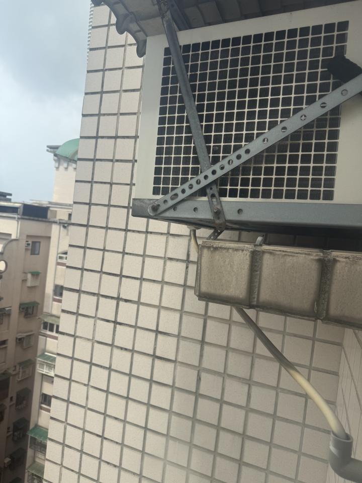 冷氣維修保養案件圖片