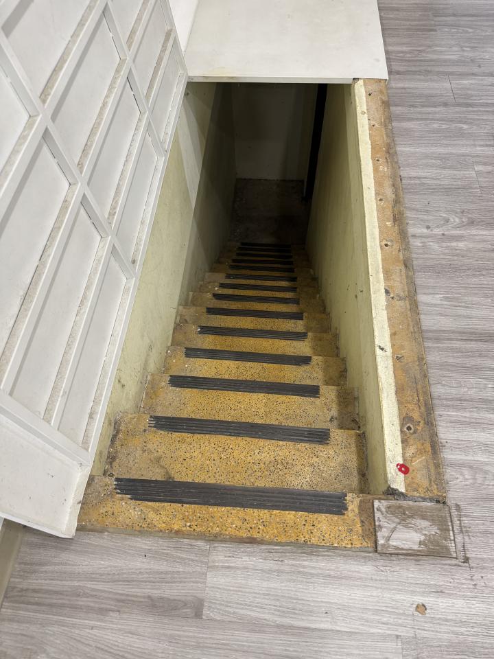 樓梯扶手案件圖片