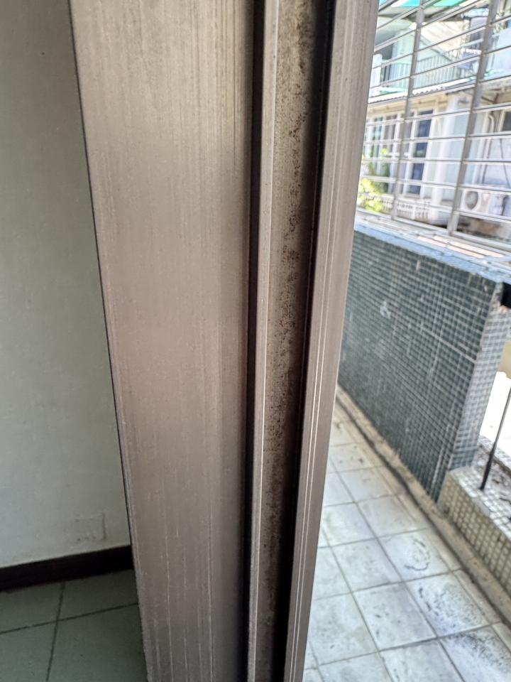 窗戶維修案件圖片