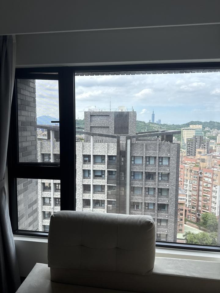 玻璃清潔案件圖片