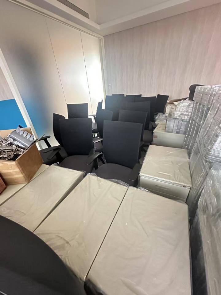 辦公家具回收案件圖片