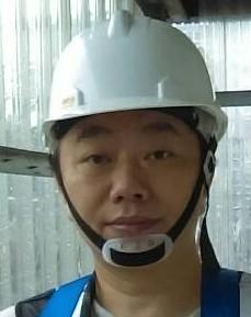 提供推拿服務的專家周俊宏