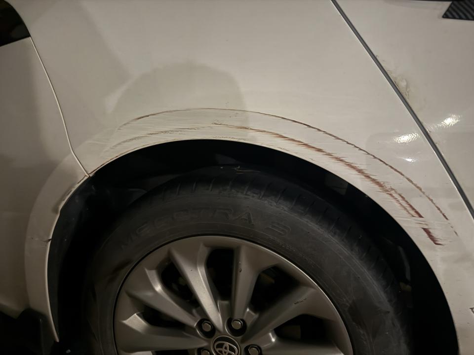 汽車板金烤漆案件圖片