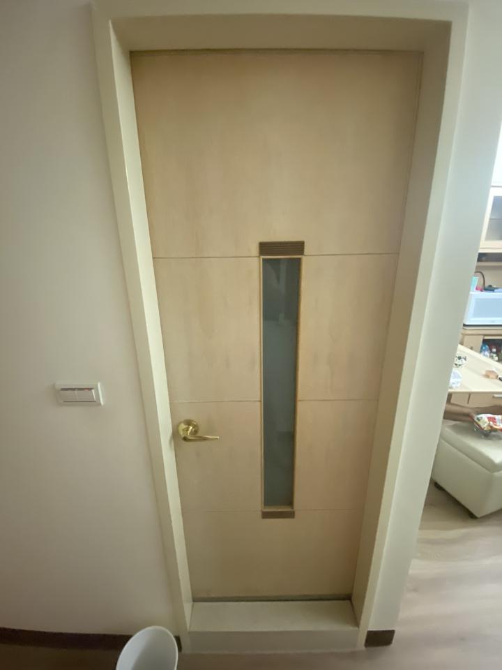門片安裝案件圖片