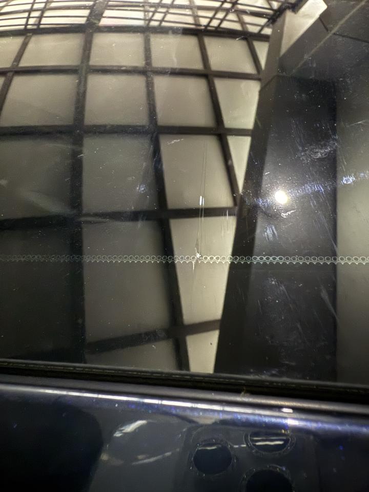 汽車玻璃修補案件圖片