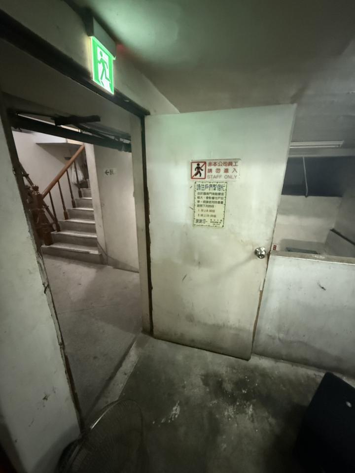門片安裝案件圖片