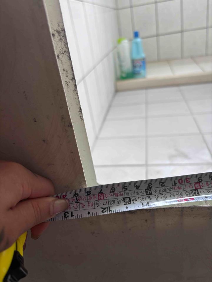 浴室門案件圖片