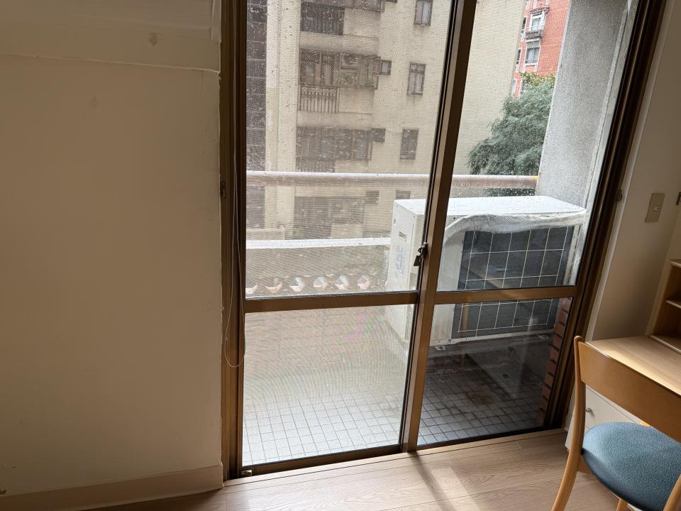 窗戶維修案件圖片