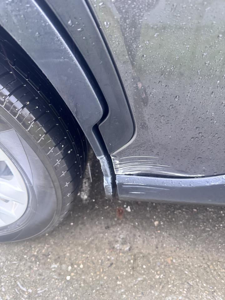 汽車板金烤漆案件圖片