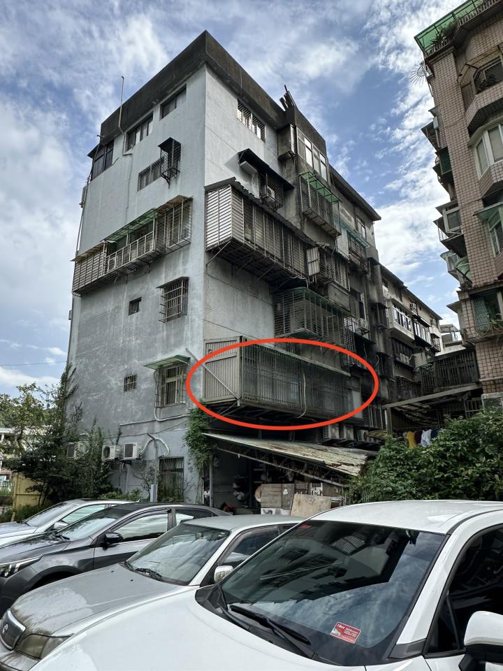 採光罩案件圖片
