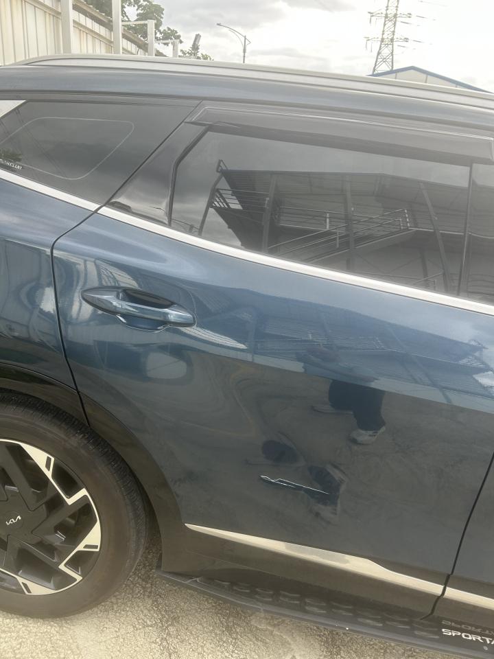 汽車板金烤漆案件圖片