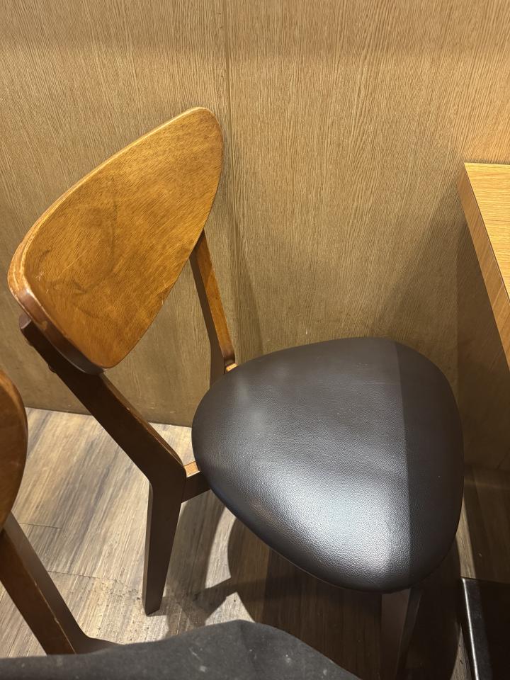 沙發修理案件圖片