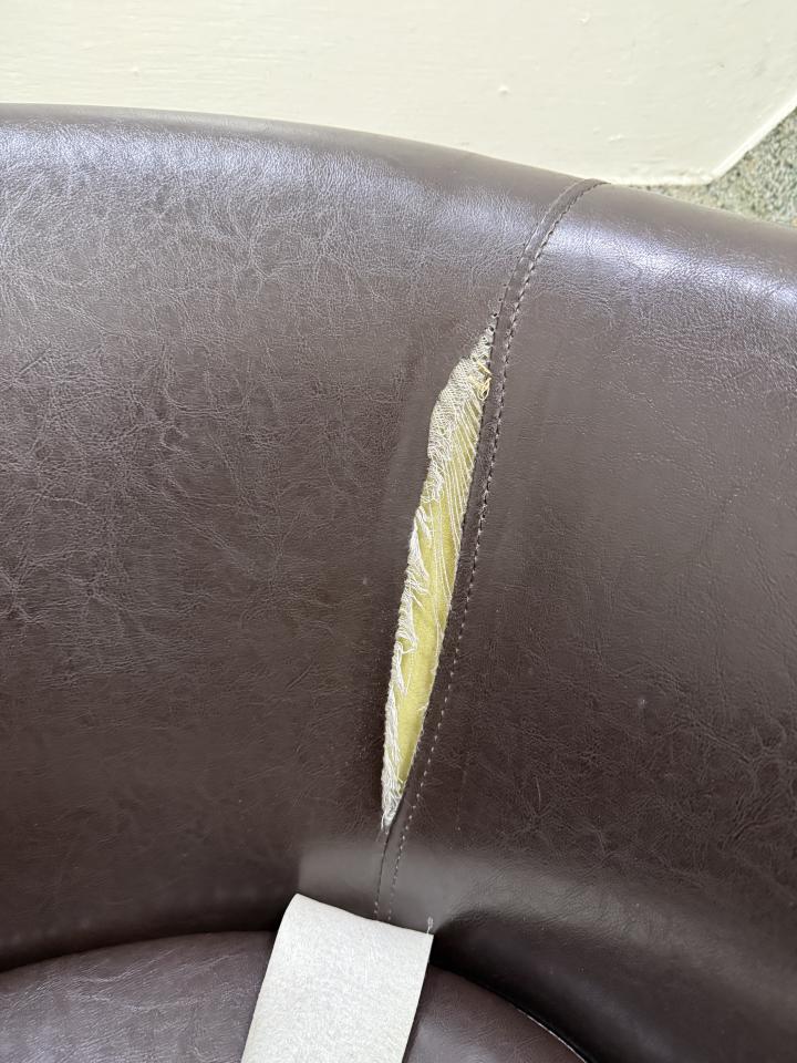 沙發修理案件圖片