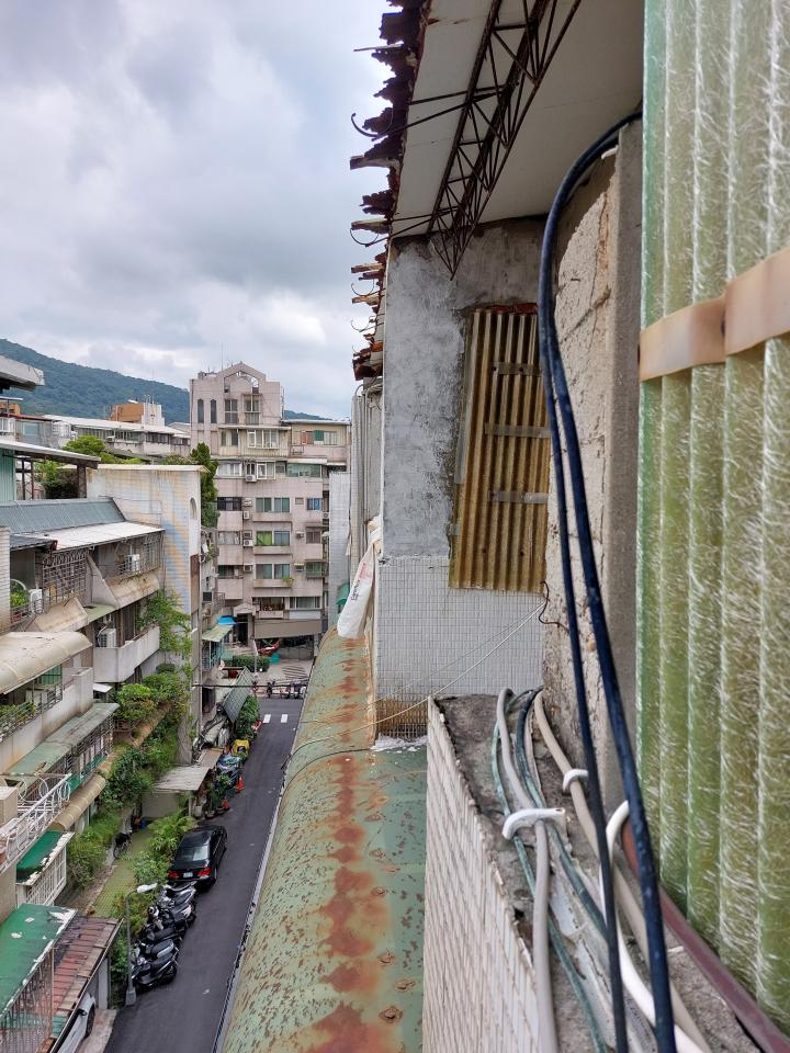 鐵皮屋頂案件圖片