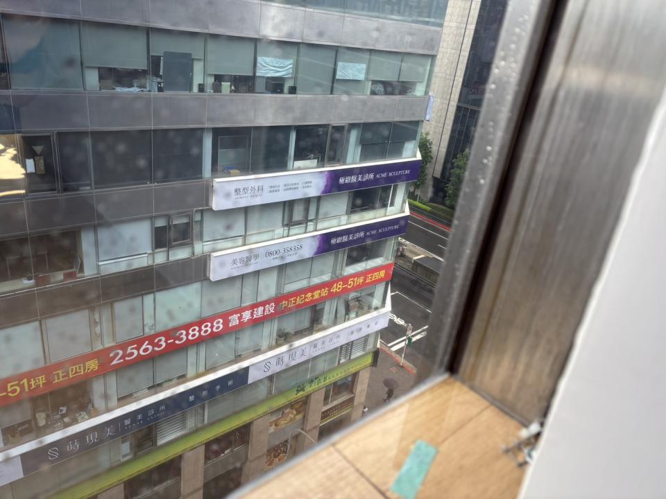 窗戶維修案件圖片