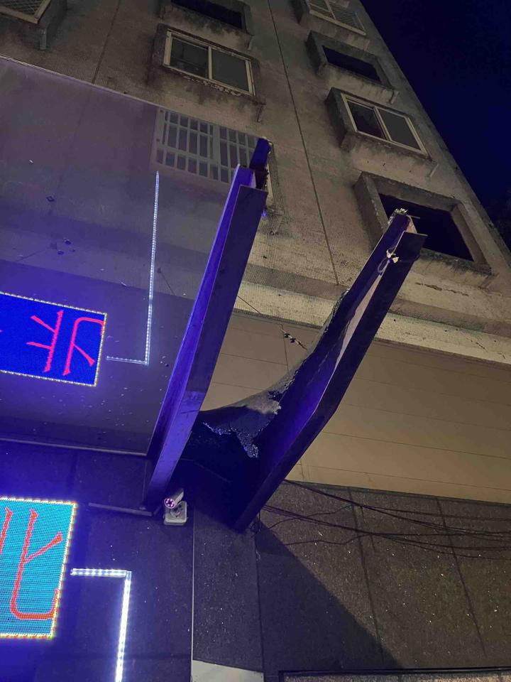 採光罩案件圖片