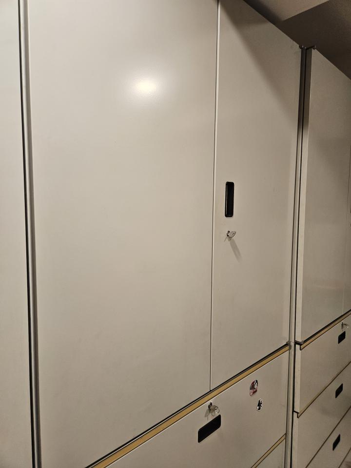辦公家具回收案件圖片 辦公家具回收案件圖片