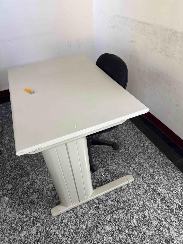 辦公家具回收案件圖片